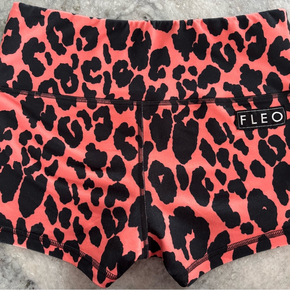 Fleo High Rise Original Shorts | Coral Leopard